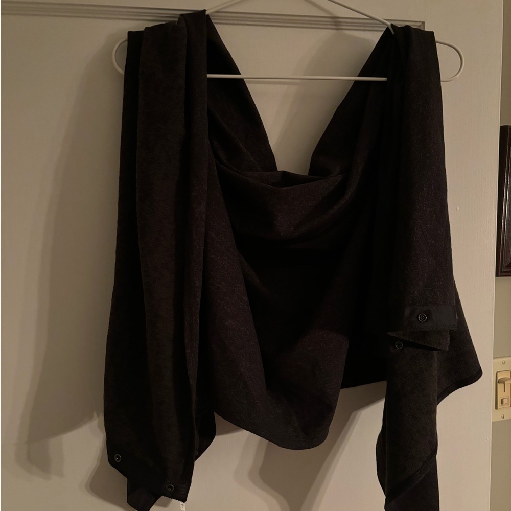 lululemon vinyasa wrap - jacquard black-dark olive